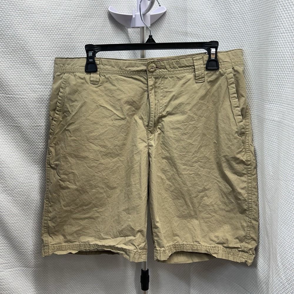 Columbia Men's Sportswear‎ Shorts 34  Tan